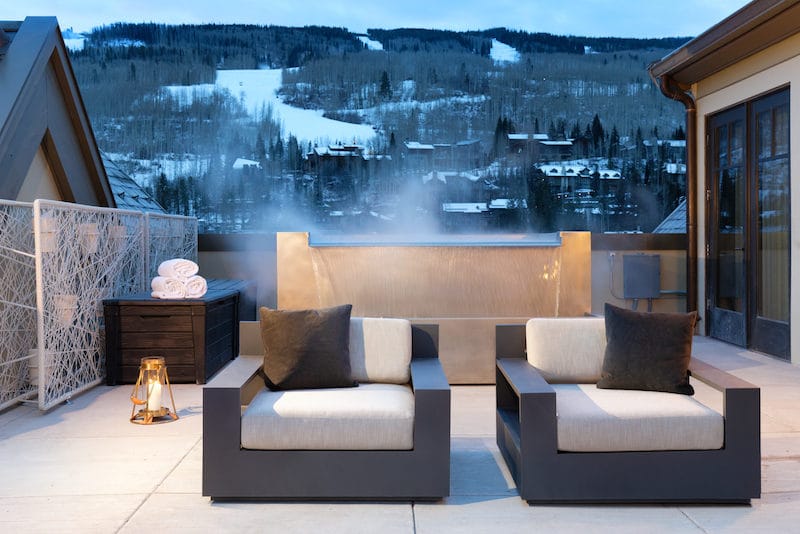 Four Seasons Resort andResidences