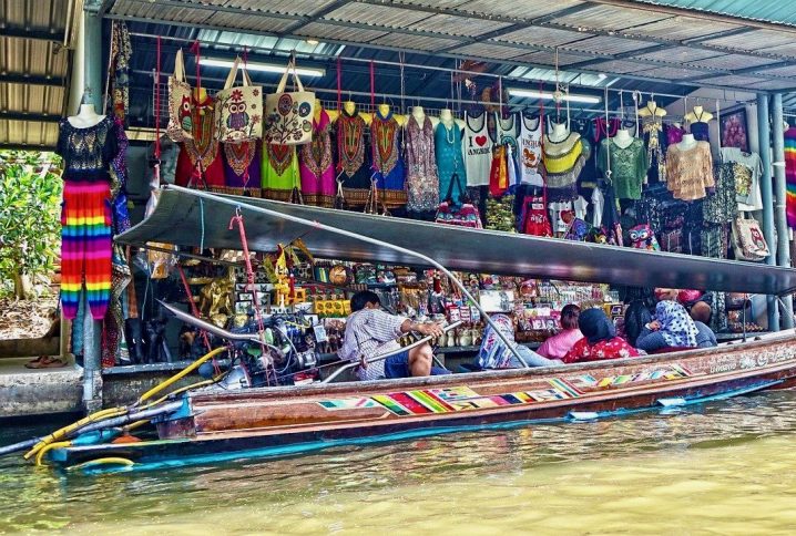 solo travel in Bangkok