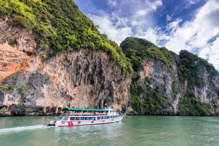 solo holidays to Thailand