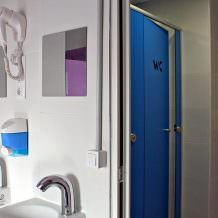 Mana Mana Hostel, Spain