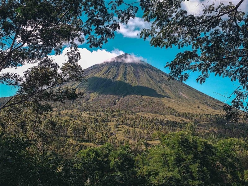 visiting the Inerie Volcano in Indonesia during a solo trip to Asia