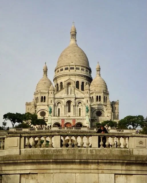 Traveling To Paris Solo