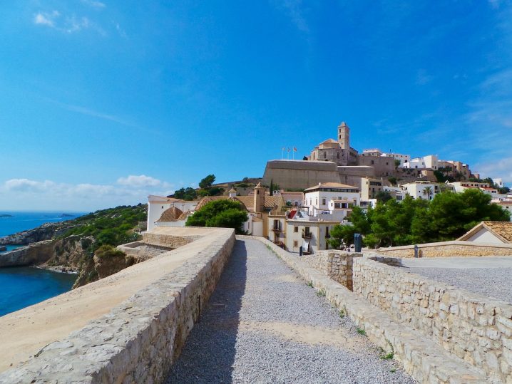 Solo travel in Ibiza