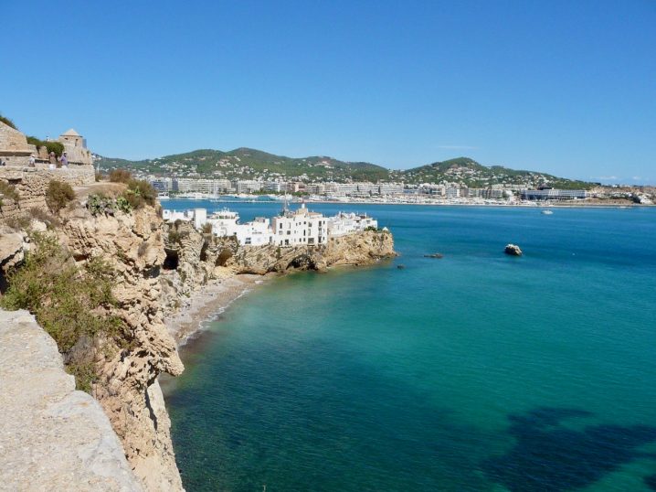 Ibiza tours